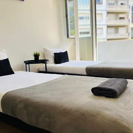 The Crespo House - 2f - & Appartement